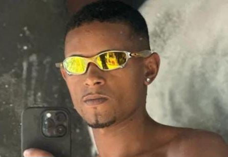 Barricadas com fogo entre o Chapadão (CV) e Pedreira (TCP) em protesto por inocente ter sido baleado na cabeça em guerra de facções