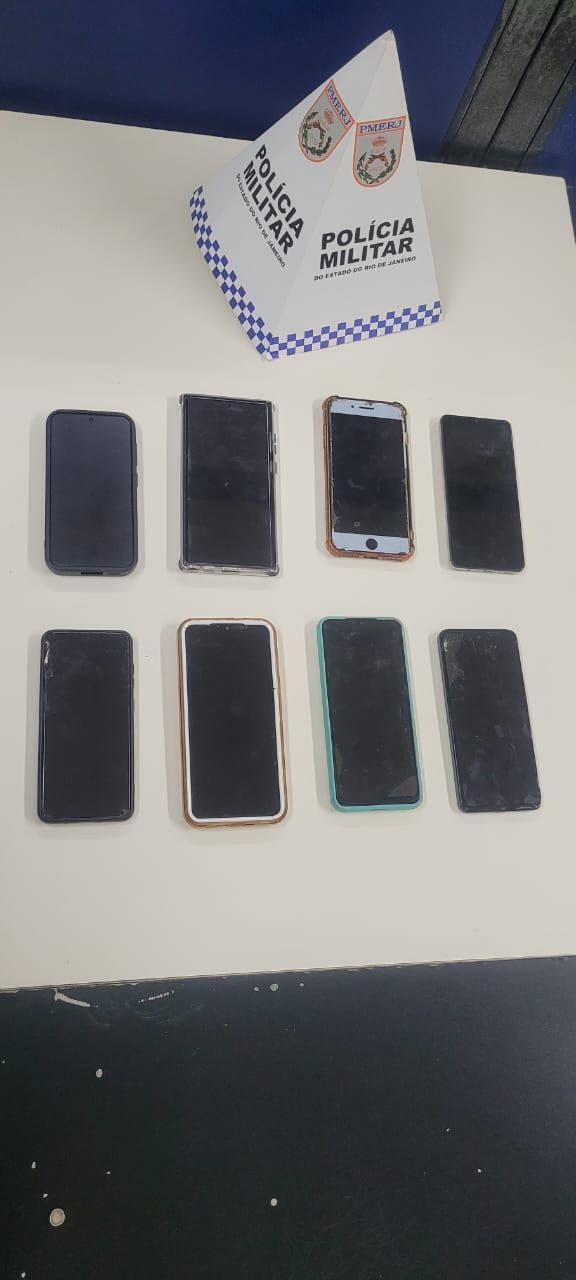 Suspeito preso com celulares no Morro dos Macacos (TCP) tentou subornar PMs com R$ 20 mil