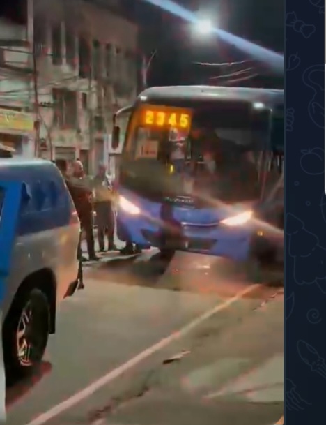 Bandido fez reféns em ônibus no Méier