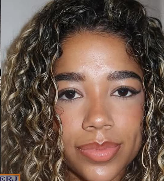 Alvo de operação contra lavagem de dinheiro do CV, mulher de MC Poze acusa polícia e governador de perseguição