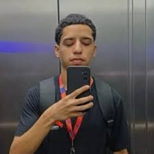 Justiça negou pedido do MP e manteve função pública de PMs do BOPE denunciados por morte de inocente no Catete. Agentes só foram afastados das ruas mas continuam trabalhando internamente