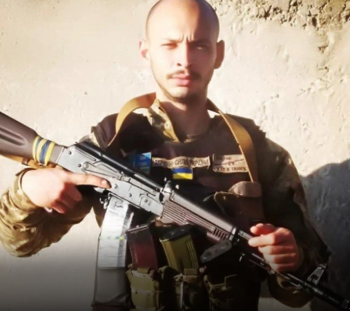 “CV NA GUERRA DA UCRÂNIA”: PF e MPF investigam traficante do Comando Vermelho já identificado por viagem ao front para aprender táticas militares usadas hoje nas favelas do Rio com drones e granadas