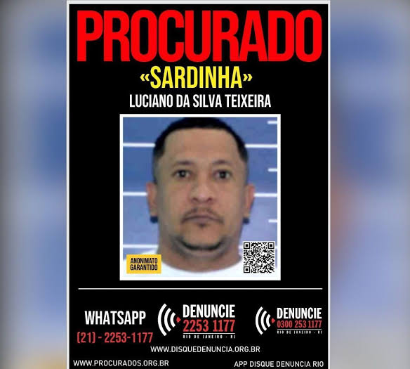 Em meio a ação de traficantes que sequestraram coletivos para impedir operação na Cidade de Deus (CV), ex-chefe de Polícia Civil divulga áudio mostrando chefão dar ordens para parar tudo. “Quando eu mandar atravessar ônibus na pista é para tirar a chave e furar os pneus”. OUÇA