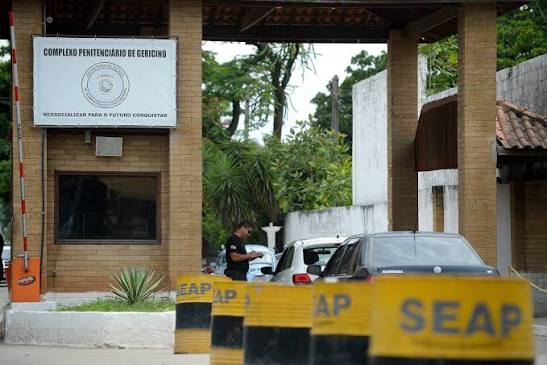 HISTÓRIA ANTIGA MAS NUNCA CONTADA: O papo foi dado, nóis vai cobrar’: policial penal que apreendia drogas no presídio encontrou ameaça do Comando Vermelho no carro dentro do Complexo de Gericinó e se aposentou por invalidez”